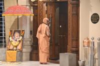 Deepnamaskara  followed by Shri Devi Pujana by H.H. Swamiji  (22 Sep 2025 ) Pictures Courtesy of Shri Dinesh Karkal